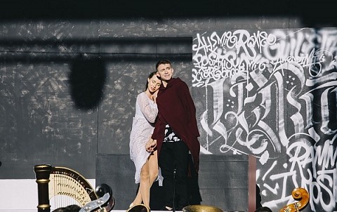 Около 300 тысяч зрителей посмотрели в видеосервисе Wink оперу «Капулети и Монтекки» из Санкт-Петербурга Около 300 тысяч зрителей посмотрели в видеосервисе Wink оперу «Капулети и Монтекки» из Санкт-Петербурга