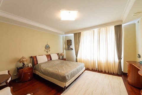 «Итальянскую» квартиру продают в центре Нижнего Новгорода «Итальянскую» квартиру продают в центре Нижнего Новгорода