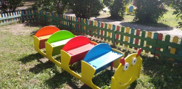 Почти 10 млн. рублей выделено из областного бюджета на приобретение уличного оборудования для детских садов Автозаводского района Почти 10 млн. рублей выделено из областного бюджета на приобретение уличного оборудования для детских садов Автозаводского района