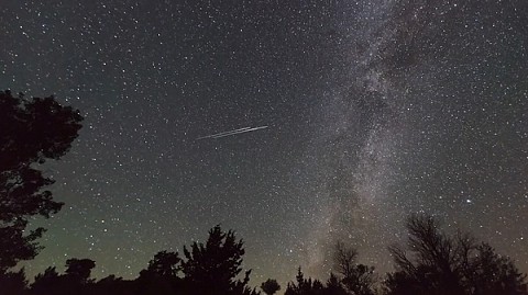 Нижегородцы показали летний звездопад Нижегородцы показали летний звездопад