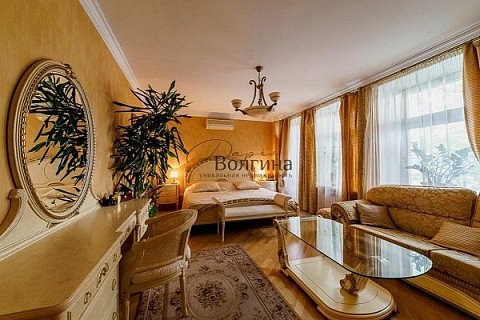 Нижегородцы продают элитную двухуровневую квартиру