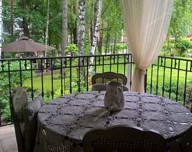 Нижегородцы продают «дворянскую усадьбу» в Зеленом городе