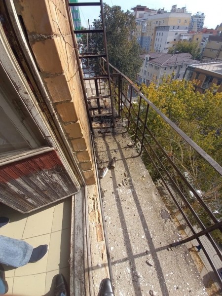 Пожар произошел в общежитии НГЛУ на Большой Печерской