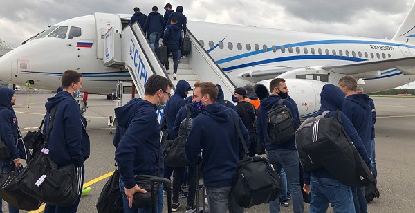 Торпедовцы отправились на первую выездную серию сезона