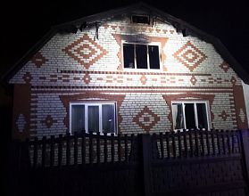 50-летняя женщина погибла на ночном пожаре на Бору 50-летняя женщина погибла на ночном пожаре на Бору