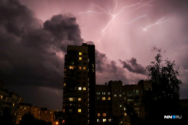 От Москвы идёт к нам: МЧС предупредило нижегородцев о грозах, сильных ливнях и мощном ветре От Москвы идёт к нам: МЧС предупредило нижегородцев о грозах, сильных ливнях и мощном ветре