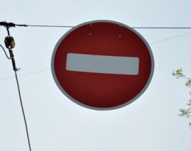 Автомобилистов не пустят на Окский съезд и Совнаркомовскую Автомобилистов не пустят на Окский съезд и Совнаркомовскую