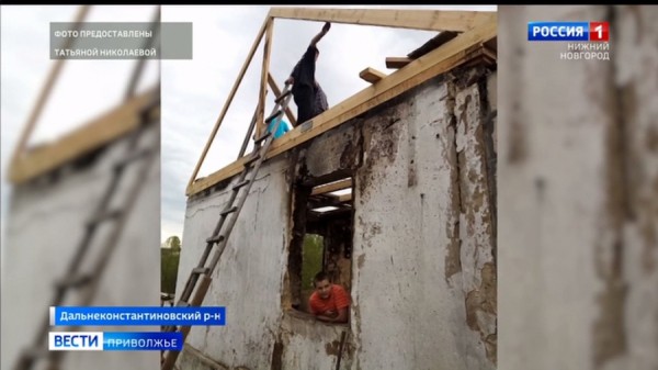 Многодетная семья лишилась дома и материальной помощи