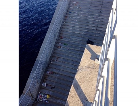 Нижегородцы пожаловались на помойку на Волжской набережной