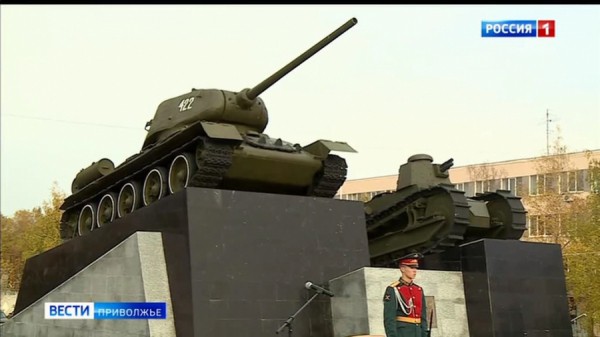 Площадь Славы благоустроили в Сормовском районе Площадь Славы благоустроили в Сормовском районе