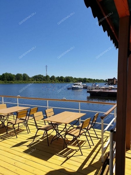Нижегородский плавучий ресторан продают по объявлению