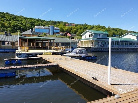 Нижегородский плавучий ресторан продают по объявлению