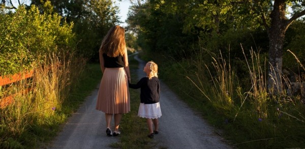 Школьники Советского района расскажут о своих мамах в рамках онлайн-конкурса «С любовью к маме» Школьники Советского района расскажут о своих мамах в рамках онлайн-конкурса «С любовью к маме»