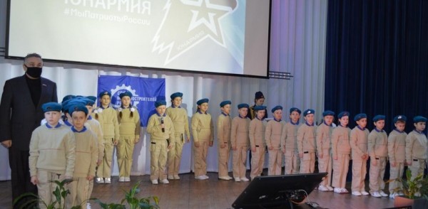    Ученики школы №118 приняли присягу юнармейца   