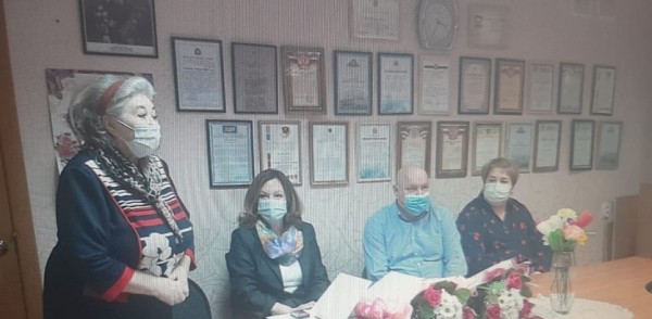 Нижегородки Светлана Маремьянина и Лариса Соловьева получили почетные знаки «Заслуженный ветеран Нижегородской области» Нижегородки Светлана Маремьянина и Лариса Соловьева получили почетные знаки «Заслуженный ветеран Нижегородской области»