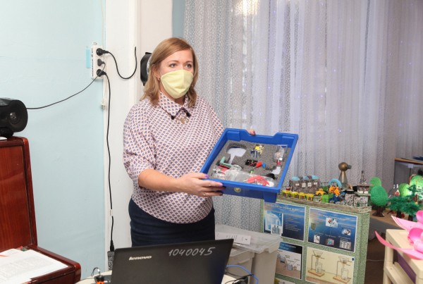 Цифровую лабораторию для занятий по экологии приобрел детский сад № 24 на средства Премии Нижнего Новгорода Цифровую лабораторию для занятий по экологии приобрел детский сад № 24 на средства Премии Нижнего Новгорода