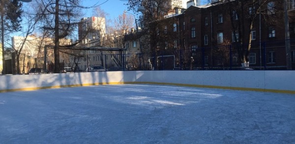 Заливка хоккейных коробок идёт в Нижнем Новгороде   