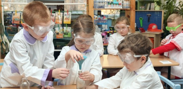 Цифровую лабораторию для занятий по экологии приобрел детский сад № 24 на средства Премии Нижнего Новгорода Цифровую лабораторию для занятий по экологии приобрел детский сад № 24 на средства Премии Нижнего Новгорода