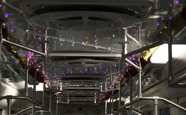 Первый новогодний поезд метро в Нижнем Новгороде вышел в рейс