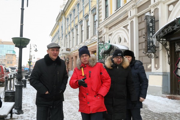 Юрий Шалабаев проверил качество уборки снега в Нижнем Новгороде по адресам, указанным жителями