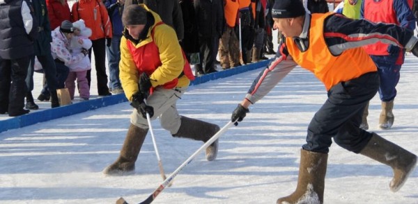 Жителей Советского района Нижнего Новгорода приглашают принять участие  в турнире по хоккею в валенках