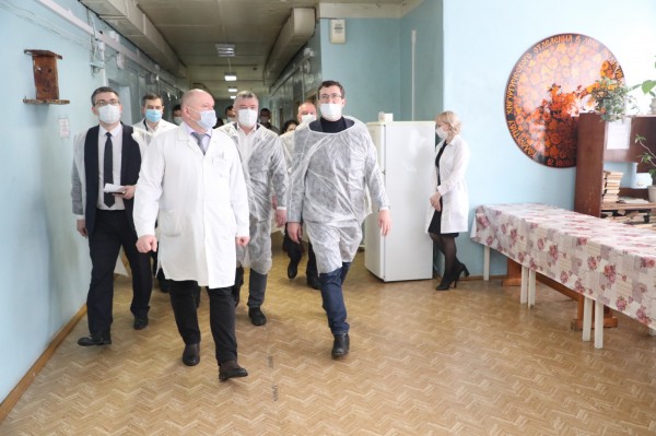 Глеб Никитин: «Ковернинская ЦРБ получит 130 миллионов рублей на капремонт и закупку оборудования» 