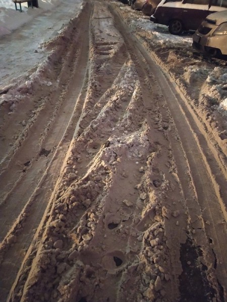 Нижегородцы назвали неубранный от снега город «Перевалом Дятлова» Нижегородцы назвали неубранный от снега город «Перевалом Дятлова»