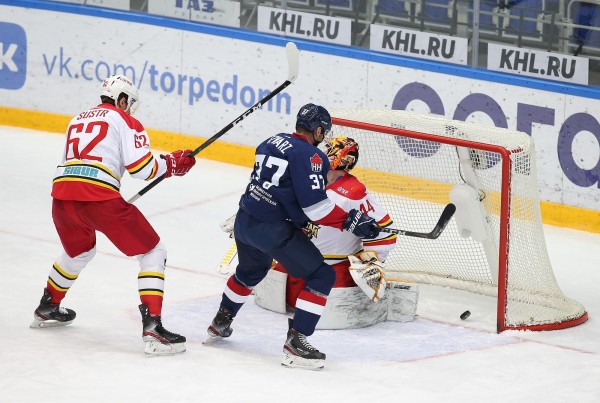 «Торпедо» - «Куньлунь Ред Стар»: Билеты - в наличии! «Торпедо» - «Куньлунь Ред Стар»: Билеты - в наличии!