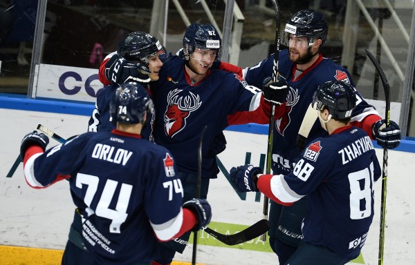 Классика хоккейного жанра! «Торпедо» принимает «Динамо» Классика хоккейного жанра! «Торпедо» принимает «Динамо»