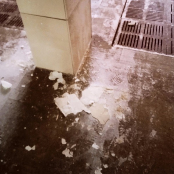 Нижегородцы возмущены осыпающимся ремонтом перехода на улице Советской