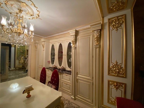 Нижегородцы продают «королевскую» квартиру на улице Минина Нижегородцы продают «королевскую» квартиру на улице Минина