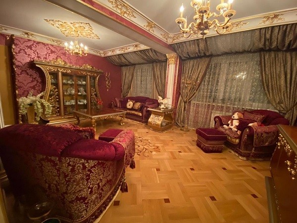 Нижегородцы продают «королевскую» квартиру на улице Минина Нижегородцы продают «королевскую» квартиру на улице Минина