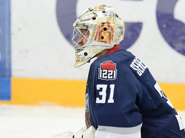 Лица под маской: знакомимся с вратарями «Торпедо»