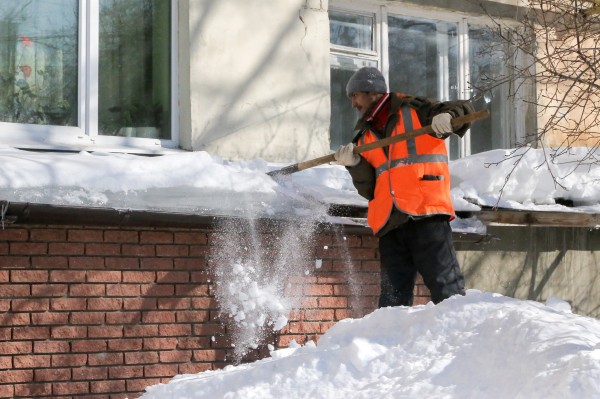 Комплексная уборка микрорайонов началась в Нижегородском районе Нижнего Новгорода Комплексная уборка микрорайонов началась в Нижегородском районе Нижнего Новгорода