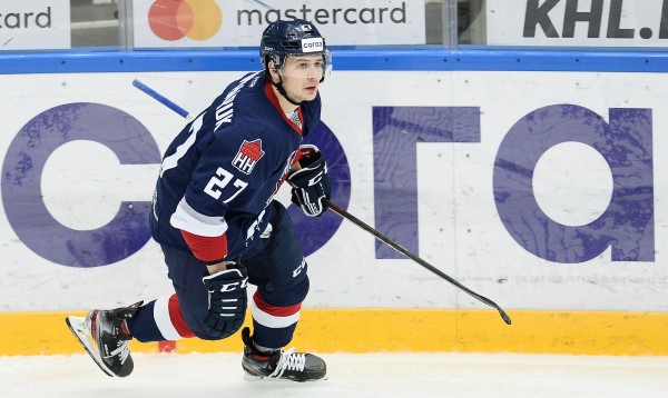 Сергей Гончарук продолжит выступать за «Торпедо»