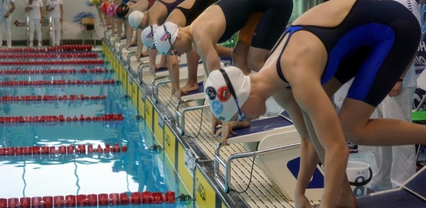 27 медалей разного достоинства завоевали нижегородские спортсмены на чемпионате и первенстве ПФО по плаванию