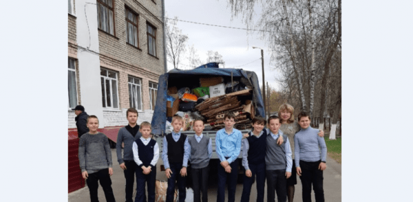  11 тонн макулатуры собрали автозаводские школьники для издания журнала об истории района