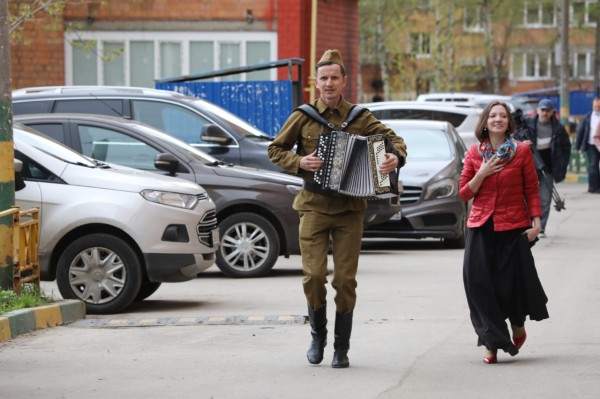 Нижегородского Героя Советского Союза с Днем Победы поздравила фронтовая бригада Нижегородского Героя Советского Союза с Днем Победы поздравила фронтовая бригада
