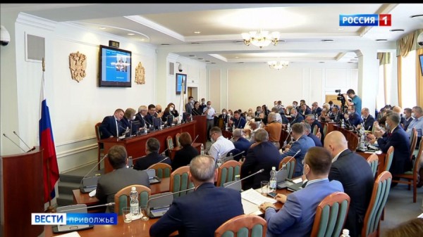 Депутаты Законодательного собрания региона  внесли поправки в бюджет Нижегородской области на 2021 год 