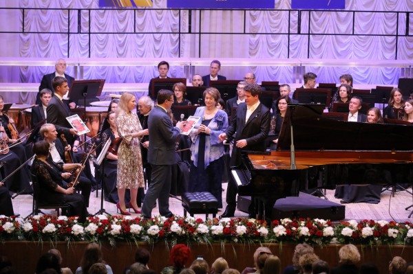 Глеб Никитин объявил Ольгу Томину и Дениса Мацуева послами 800-летия Нижнего Новгорода 