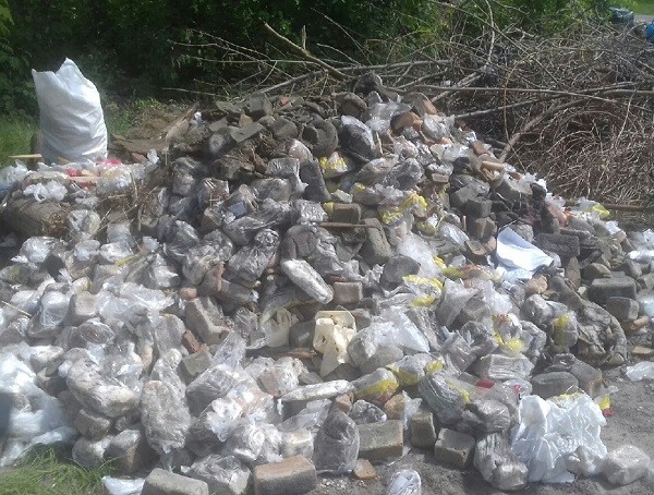 Очередную свалку хлеба обнаружили в Нижнем Новгороде Очередную свалку хлеба обнаружили в Нижнем Новгороде