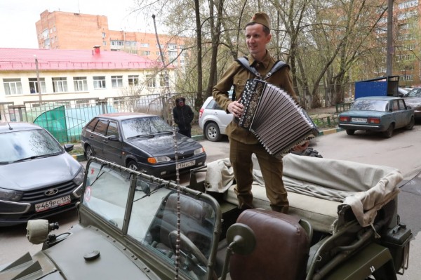 Нижегородского Героя Советского Союза с Днем Победы поздравила фронтовая бригада Нижегородского Героя Советского Союза с Днем Победы поздравила фронтовая бригада