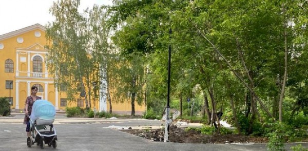 Сквер на ул. Премудрова в Нижнем Новгороде, благоустраиваемый по нацпроектам «Жильё и городская среда» и «Безопасные качественные дороги», готов на 75%