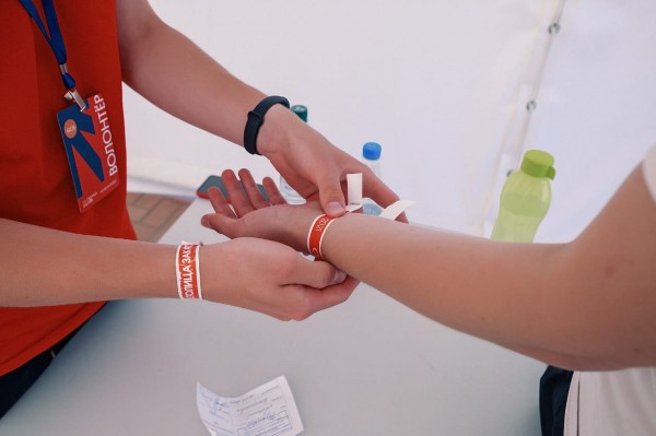 Более 6 тысяч человек получили подтверждения для прохода на&nbsp;второй день фестиваля &laquo;Столица закатов&raquo; 