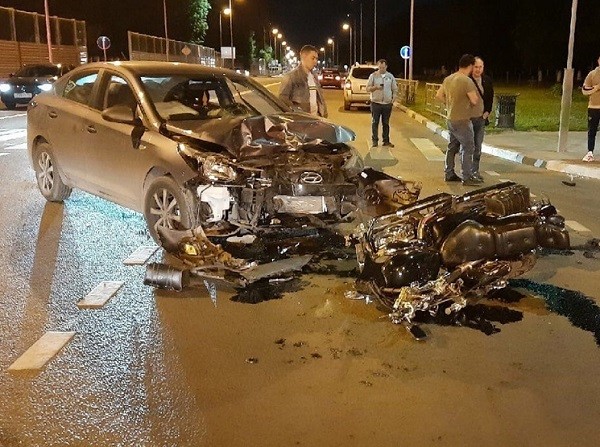 Два человека пострадали в ДТП с мотоциклом в Автозаводском районе