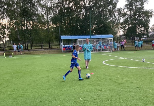 Детский футбольный турнир со звездами спорта провели «Новые люди» в Нижнем Новгороде