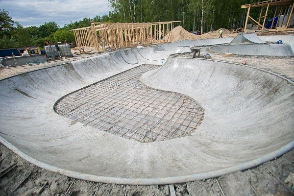 Строительство скейт-парка в нижегородской «Швейцарии» завершится к 15 июня Строительство скейт-парка в нижегородской «Швейцарии» завершится к 15 июня