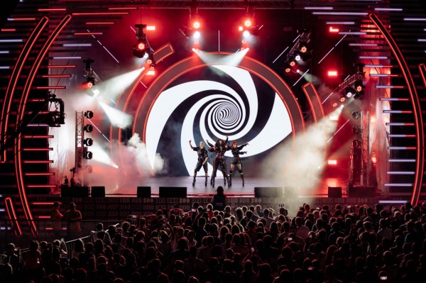 Более 200 человек вакцинировалось от коронавируса в рамках третьего дня фестиваля «Столица закатов» в Нижнем Новгороде 