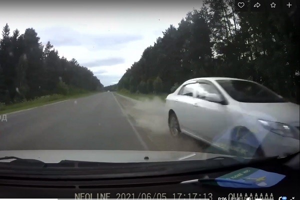 Лобового столкновения чудом удалось избежать в Нижегородской области Лобового столкновения чудом удалось избежать в Нижегородской области