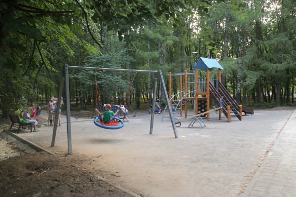 Два сквера, благоустраиваемые по нацпроекту «Жильё и городская среда», откроются в Приокском районе до конца июля